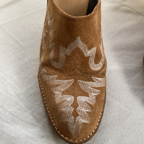 Donald J Pliner Mules - Picture 8 of 11